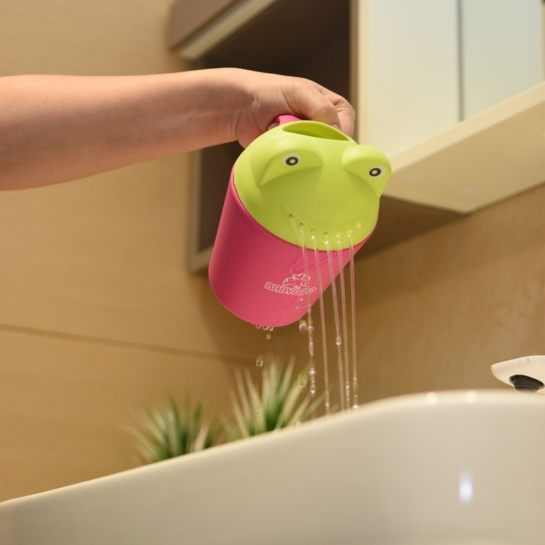 Babyloo Froggy Rinse Cup